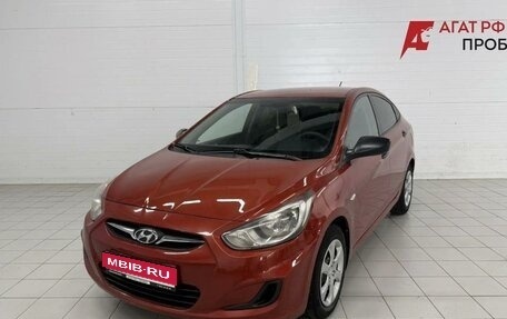 Hyundai Solaris II рестайлинг, 2011 год, 845 000 рублей, 1 фотография