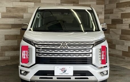 Mitsubishi Delica D:5 I, 2022 год, 2 620 000 рублей, 40 фотография