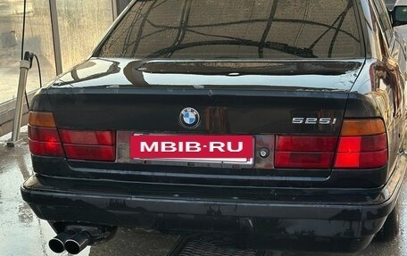 BMW 5 серия, 1988 год, 320 000 рублей, 2 фотография