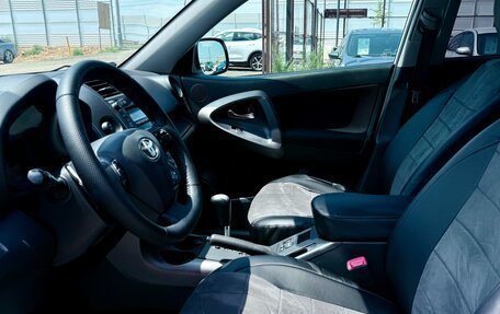 Toyota RAV4, 2011 год, 1 549 990 рублей, 7 фотография