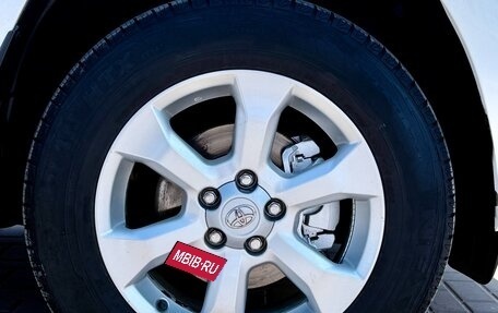 Toyota RAV4, 2011 год, 1 549 990 рублей, 18 фотография