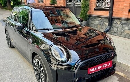 MINI Hatch, 2021 год, 3 770 000 рублей, 3 фотография
