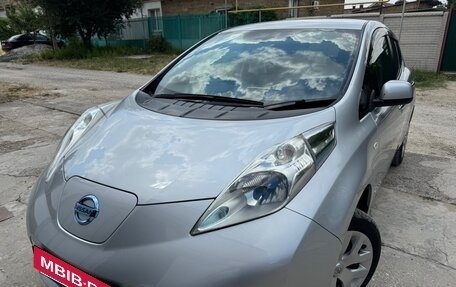 Nissan Leaf I, 2015 год, 1 200 000 рублей, 4 фотография