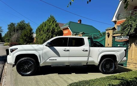 Toyota Tacoma, 2024 год, 6 900 000 рублей, 4 фотография