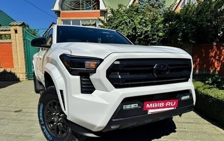 Toyota Tacoma, 2024 год, 6 900 000 рублей, 13 фотография