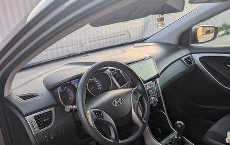 Hyundai i30 II рестайлинг, 2012 год, 650 000 рублей, 10 фотография