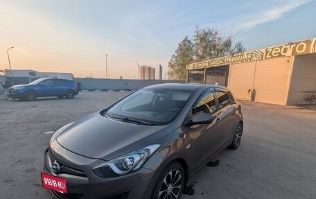 Hyundai i30 II рестайлинг, 2012 год, 650 000 рублей, 2 фотография
