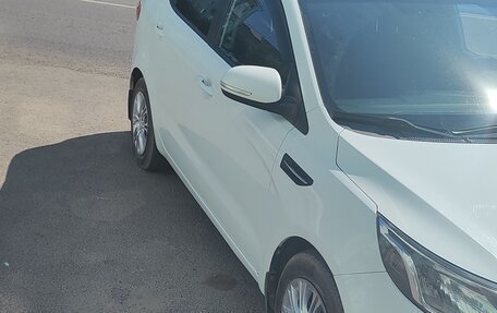 KIA Rio III рестайлинг, 2014 год, 850 000 рублей, 2 фотография