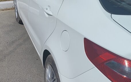 KIA Rio III рестайлинг, 2014 год, 850 000 рублей, 6 фотография
