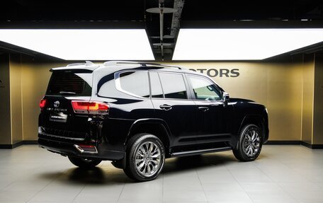 Toyota Land Cruiser, 2026 год, 28 800 000 рублей, 5 фотография