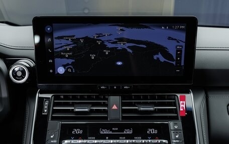 Toyota Land Cruiser, 2026 год, 28 800 000 рублей, 23 фотография