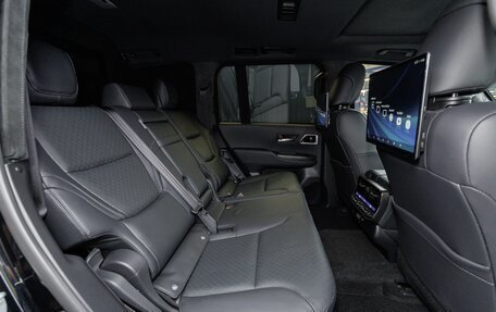 Toyota Land Cruiser, 2026 год, 28 800 000 рублей, 37 фотография