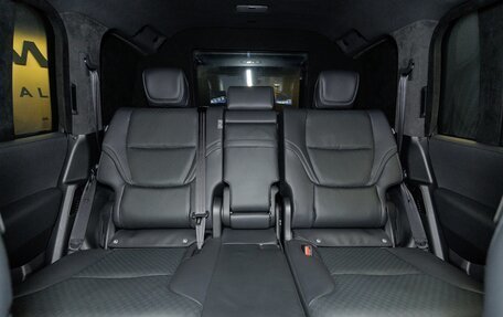 Toyota Land Cruiser, 2026 год, 28 800 000 рублей, 38 фотография