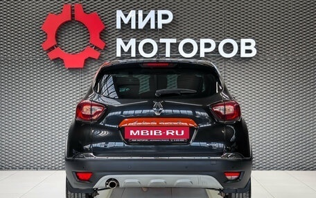 Renault Kaptur I рестайлинг, 2018 год, 1 350 000 рублей, 5 фотография
