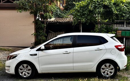 KIA Rio III рестайлинг, 2013 год, 1 100 000 рублей, 4 фотография