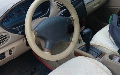 Mitsubishi Galant VIII, 2002 год, 420 000 рублей, 18 фотография
