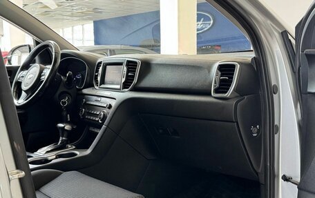 KIA Sportage IV рестайлинг, 2018 год, 2 000 000 рублей, 25 фотография