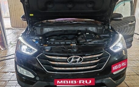 Hyundai Santa Fe III рестайлинг, 2014 год, 2 400 000 рублей, 4 фотография