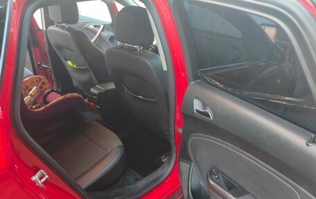 Opel Astra J, 2011 год, 648 000 рублей, 4 фотография