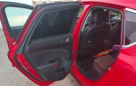 Opel Astra J, 2011 год, 648 000 рублей, 7 фотография