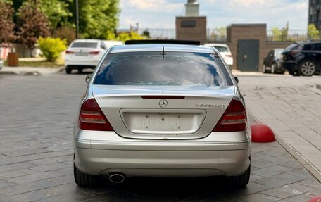 Mercedes-Benz C-Класс, 2005 год, 949 000 рублей, 10 фотография