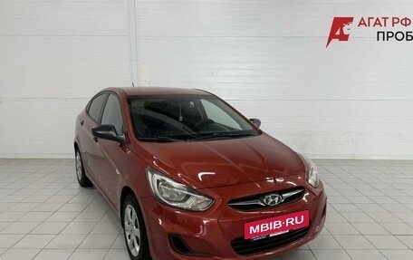 Hyundai Solaris II рестайлинг, 2011 год, 845 000 рублей, 6 фотография