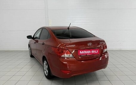 Hyundai Solaris II рестайлинг, 2011 год, 845 000 рублей, 11 фотография