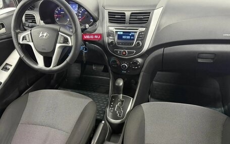 Hyundai Solaris II рестайлинг, 2011 год, 845 000 рублей, 19 фотография