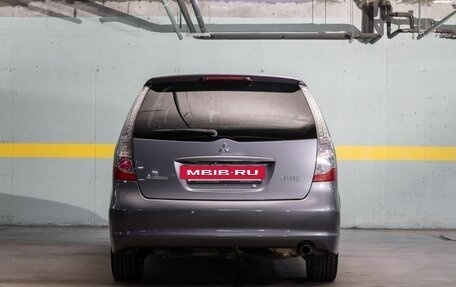 Mitsubishi Grandis, 2007 год, 850 000 рублей, 7 фотография