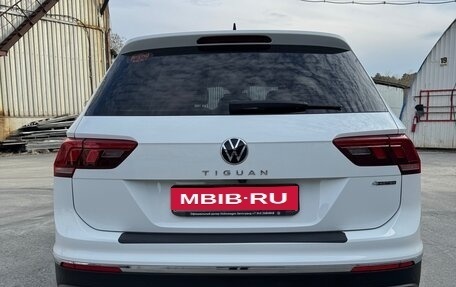 Volkswagen Tiguan II, 2021 год, 2 250 000 рублей, 1 фотография