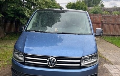Volkswagen Caravelle T6 рестайлинг, 2018 год, 3 500 000 рублей, 1 фотография