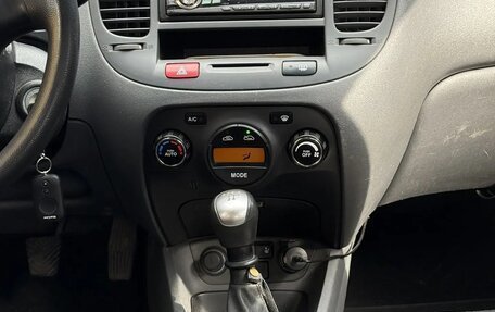 KIA Rio II, 2007 год, 400 000 рублей, 8 фотография