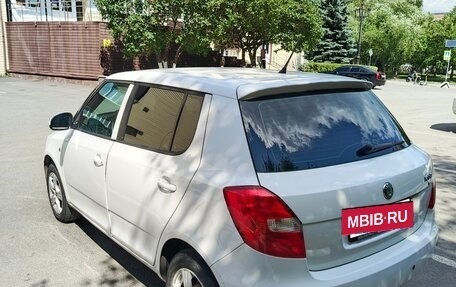 Skoda Fabia II, 2012 год, 860 000 рублей, 3 фотография
