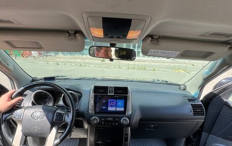 Toyota Land Cruiser Prado 150 рестайлинг 2, 2012 год, 2 500 000 рублей, 12 фотография