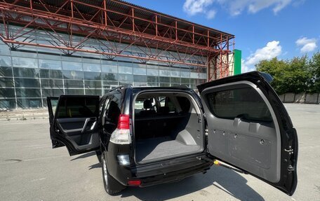 Toyota Land Cruiser Prado 150 рестайлинг 2, 2012 год, 2 500 000 рублей, 14 фотография