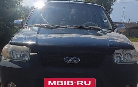 Ford Maverick, 2004 год, 499 999 рублей, 23 фотография
