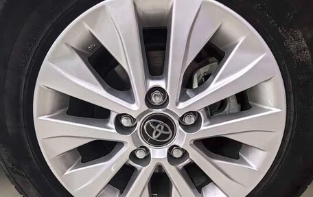 Toyota Corolla, 2023 год, 1 396 000 рублей, 24 фотография