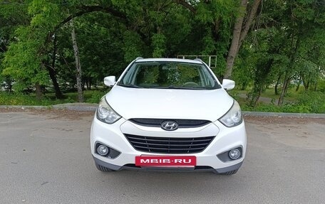 Hyundai ix35 I рестайлинг, 2013 год, 1 270 000 рублей, 2 фотография