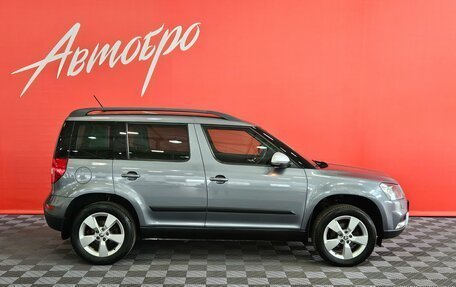 Skoda Yeti I рестайлинг, 2015 год, 1 075 000 рублей, 6 фотография