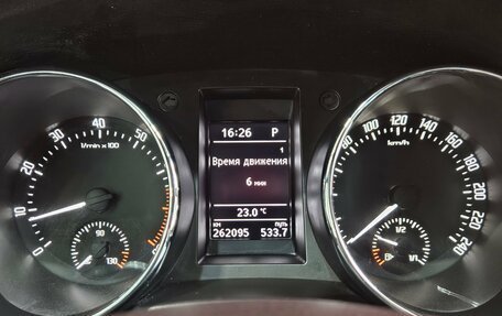 Skoda Yeti I рестайлинг, 2015 год, 1 075 000 рублей, 10 фотография
