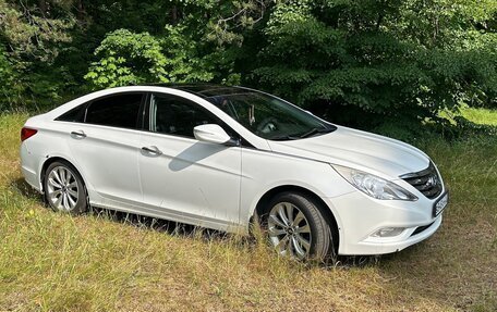 Hyundai Sonata VI, 2012 год, 1 230 000 рублей, 6 фотография