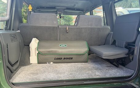 Land Rover Discovery III, 1996 год, 1 750 000 рублей, 24 фотография