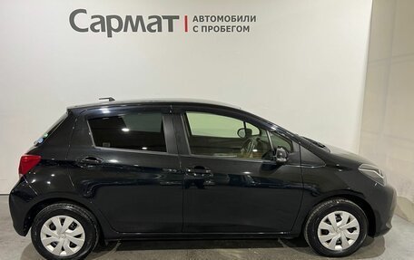 Toyota Vitz, 2014 год, 950 000 рублей, 9 фотография