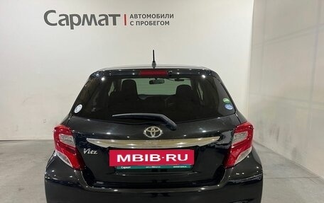 Toyota Vitz, 2014 год, 950 000 рублей, 7 фотография