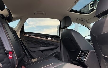 Volkswagen Passat B8 рестайлинг, 2021 год, 2 637 000 рублей, 4 фотография
