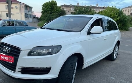 Audi Q7, 2007 год, 1 000 000 рублей, 12 фотография