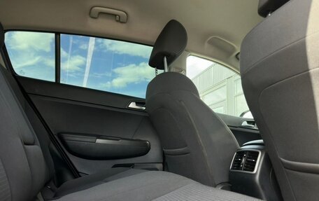 KIA Sportage IV рестайлинг, 2017 год, 1 930 000 рублей, 4 фотография