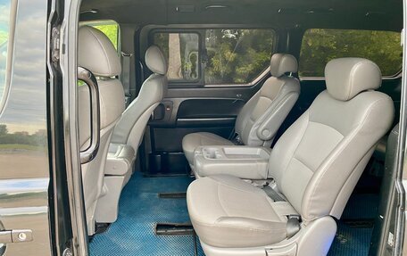 Hyundai Grand Starex Grand Starex I рестайлинг 2, 2010 год, 1 250 000 рублей, 15 фотография