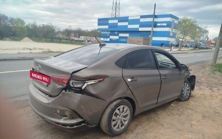 Hyundai Solaris II рестайлинг, 2021 год, 550 000 рублей, 8 фотография