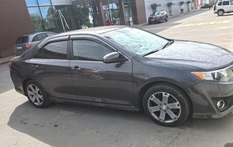 Toyota Camry, 2014 год, 2 400 000 рублей, 2 фотография